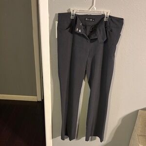 7th Avenue Design Studio New York Company Women's Classic Gray Pantsuit